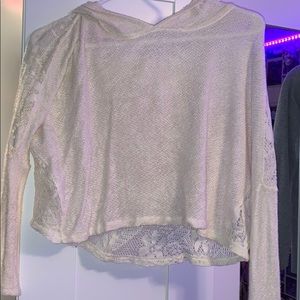 Super cute hollister shirt!!